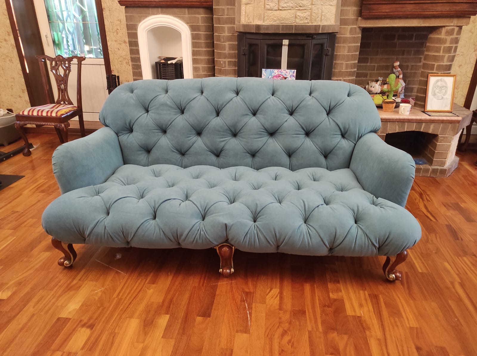 Обивка дивана. Жирновск